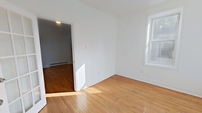 Photo - 1234-40 Rising Sun Ave Unidad A