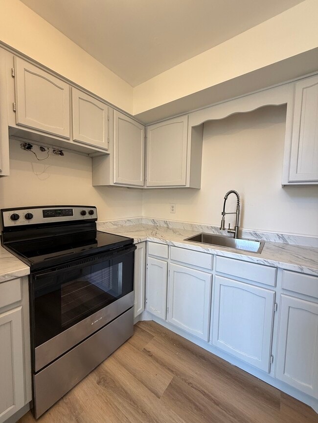 Photo - 1434 Mediterranean Ave Unit C