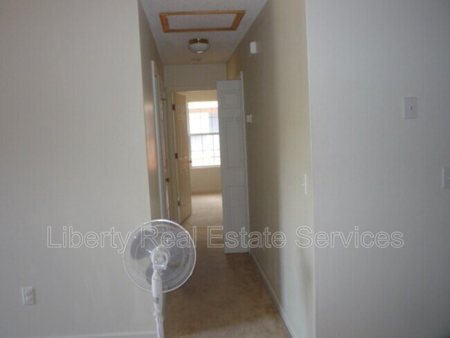 Photo - 133 Rolland St Unit Apt 22