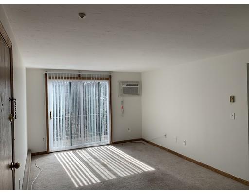 Photo - 433 Furnace Brook Pkwy Unit 16