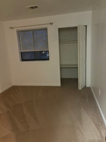 Photo - 100 Royal Oak Dr Unit H