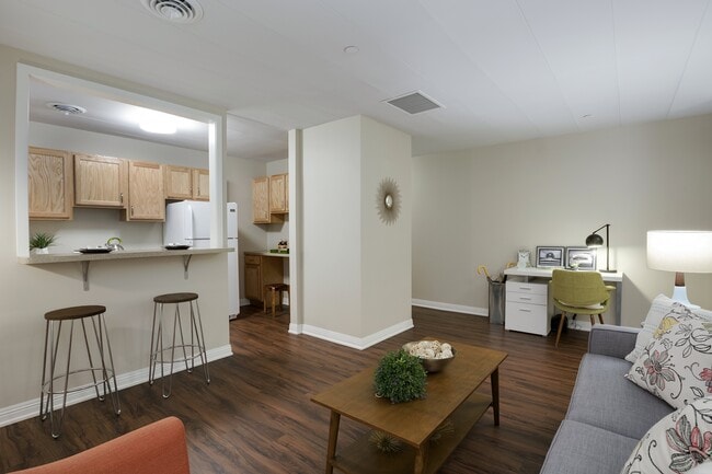 Photo - Era on Excelsior