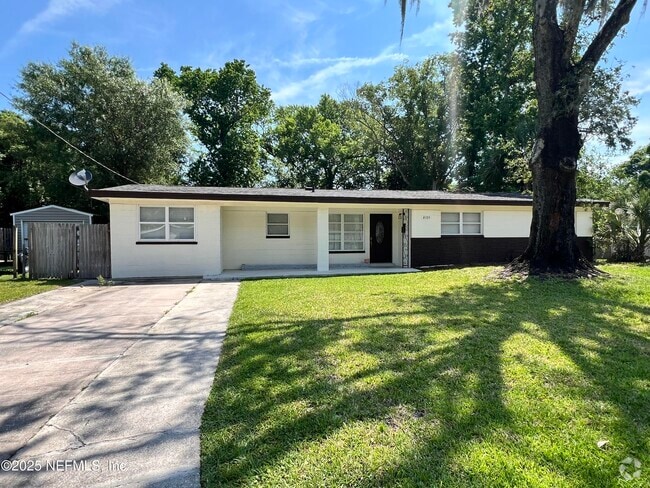 Building Photo - 8105 Santillo Dr Rental