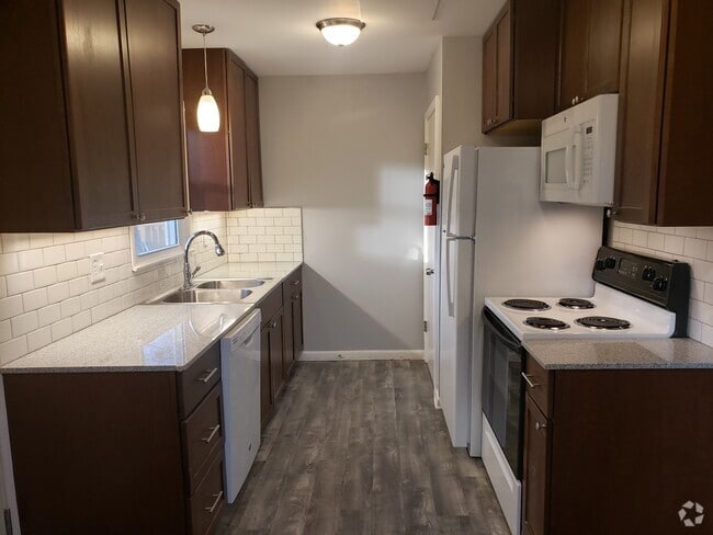 Building Photo - 6615 Walrond Ave Rental