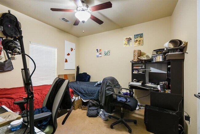 Photo - 910 W 25th St Unit 503