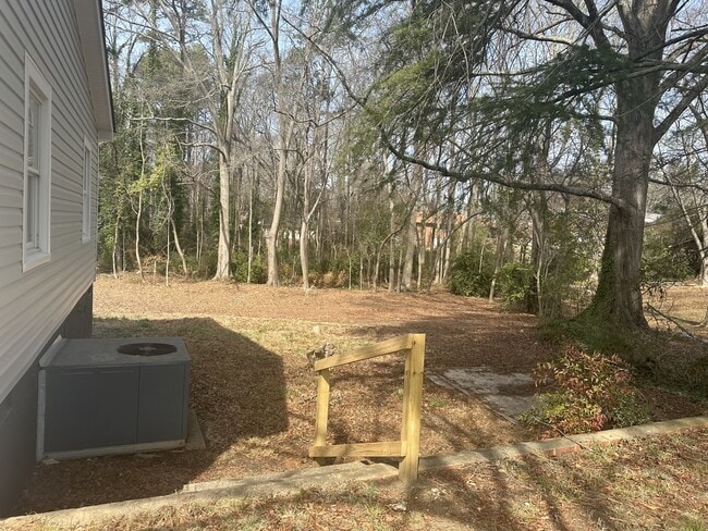 Photo - 509 Hetty Hill St