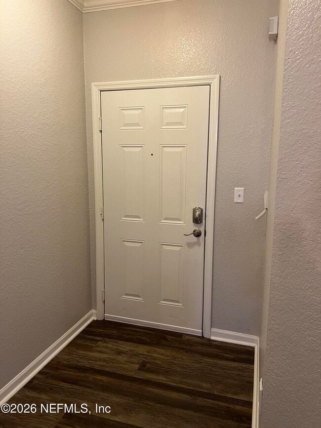 Photo - 1001 Monument Rd