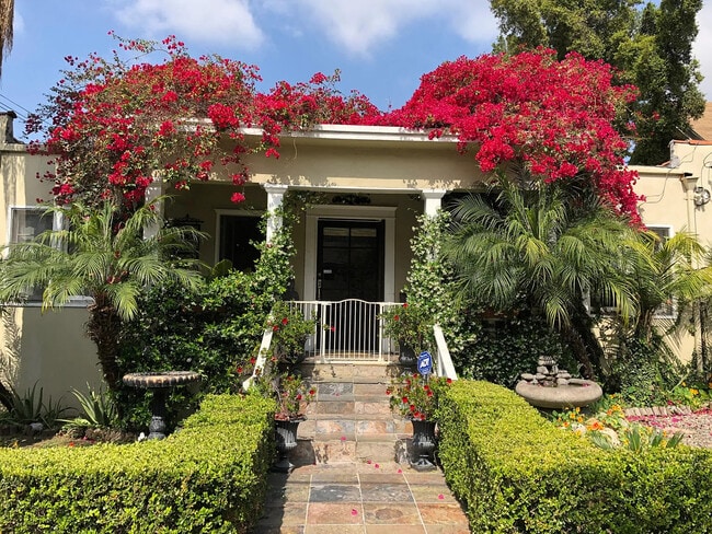 Photo - 1941 1/2 Holly Dr