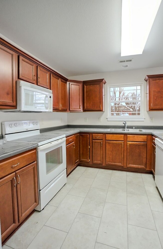 Photo - Three Bedroom/Two Bath/Fenced Yard/Community Pool