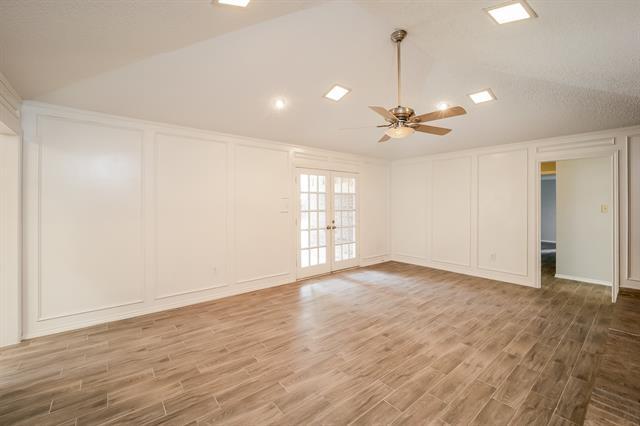 Photo - 1607 E Peters Colony Rd