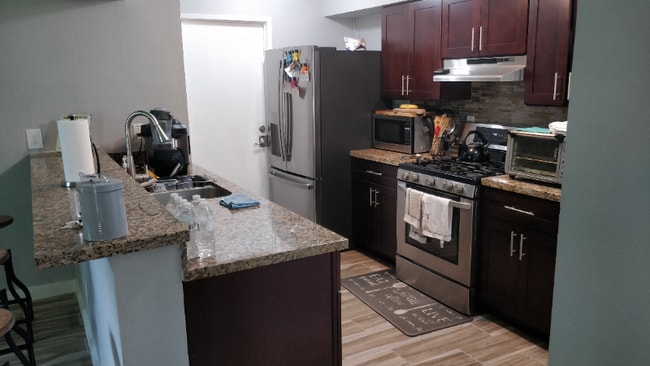 Photo - 9635 Beverly Hill St