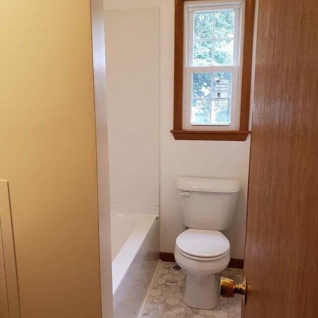 11604 Occohannock Neck Rd Rental House Rental in Exmore, VA