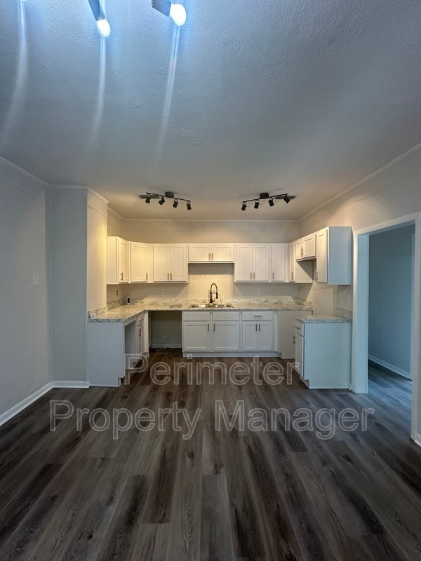 Photo - 1804 Callahan St