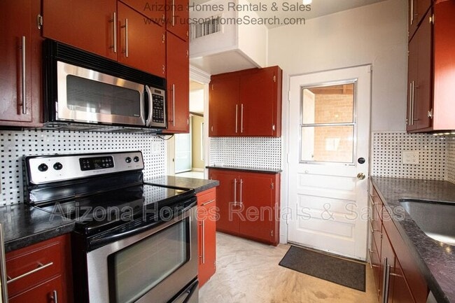Photo - 122 N Martin Ave