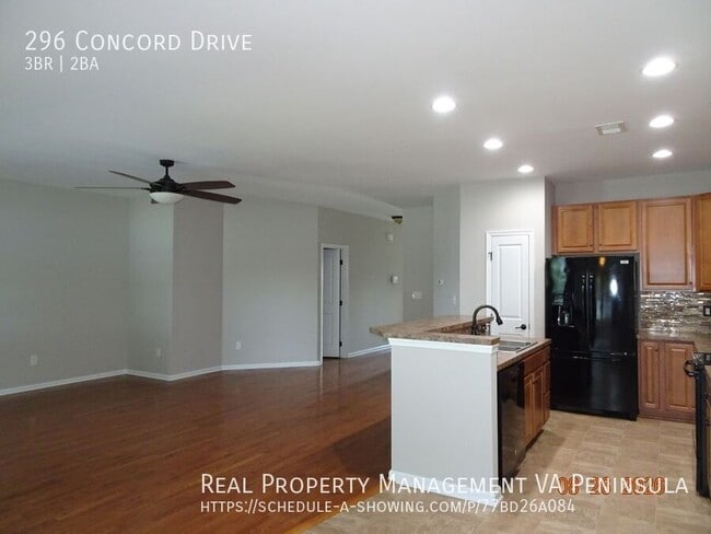 Photo - 296 Concord Dr