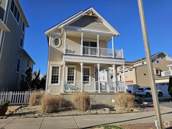 Building Photo - 101 Adriatic Ave Rental