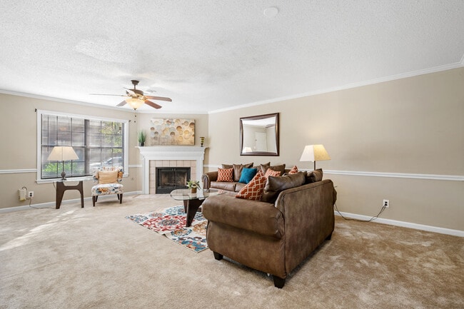 MONTICELLO APTS