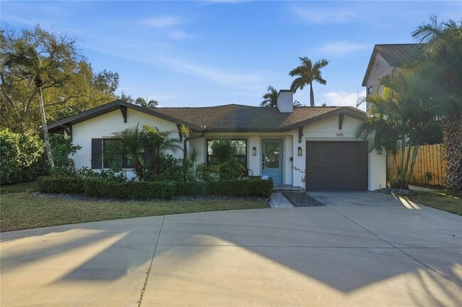 Photo - 845 Snell Isle Blvd NE