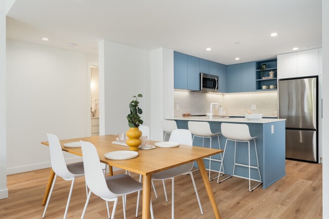 Building Photo - Koto - Student Rental