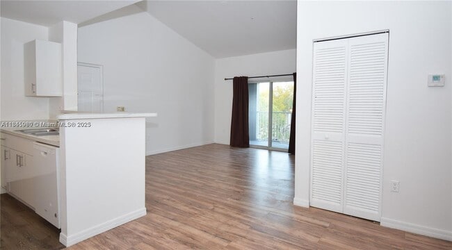 Photo - 631 SW 111th Ln Unit 304