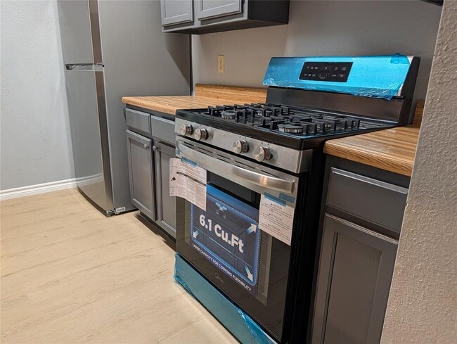 Photo - 613 Greenlawn Blvd
