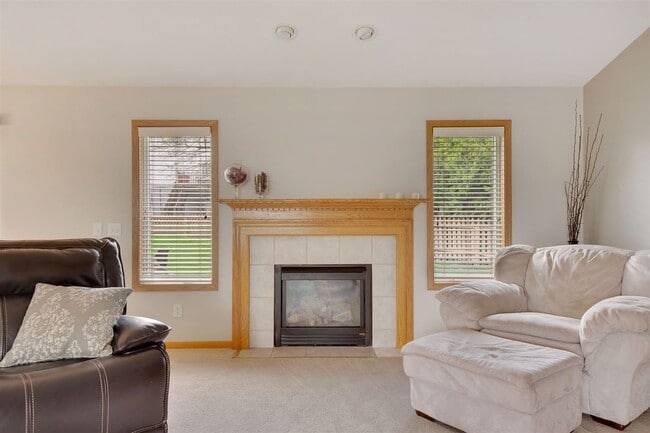 Photo - 3406 Snowy Pky