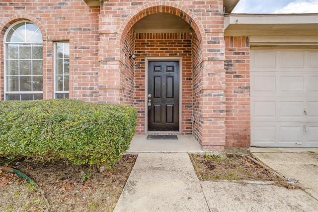 Photo - 927 Simon Dr