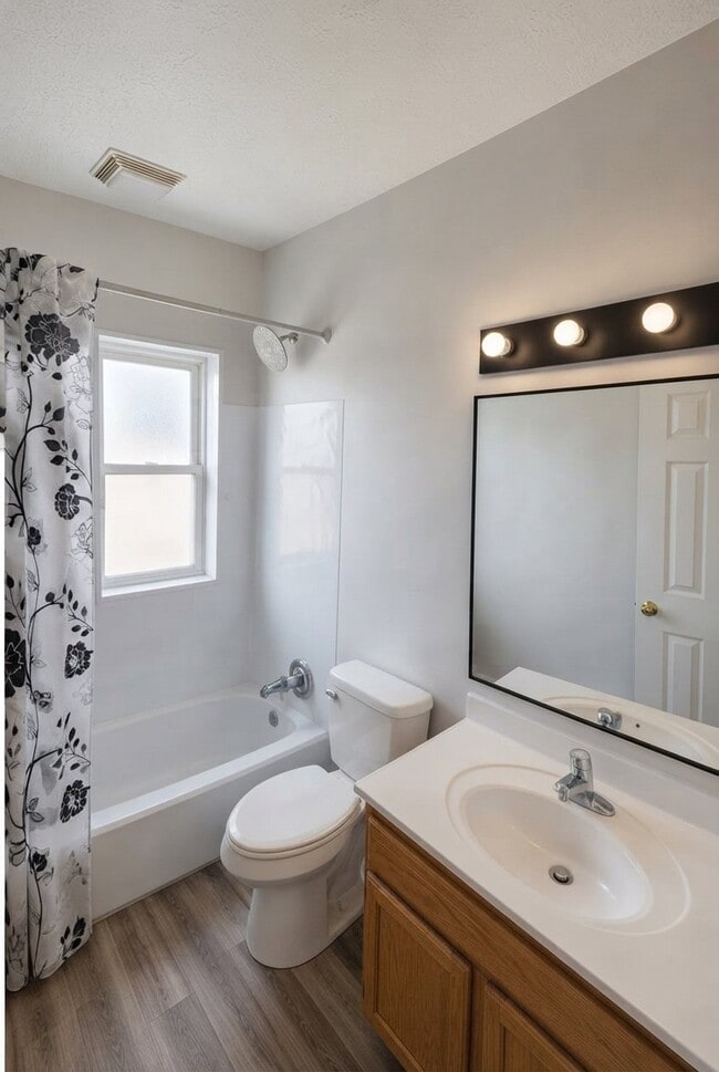 1421 W 84th St Unit 6