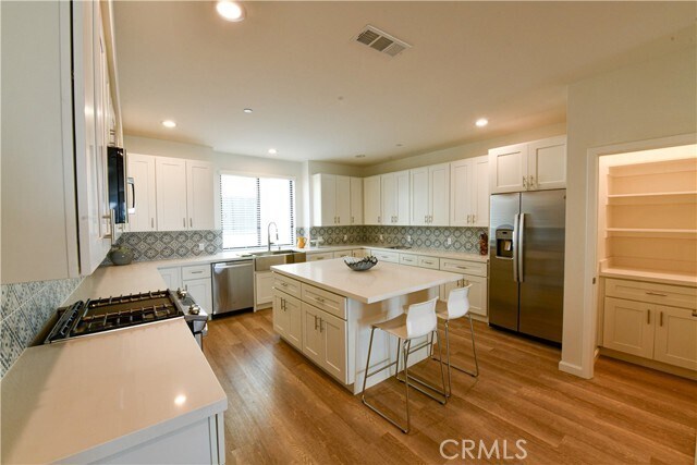 Photo - 15810 Villas Ln