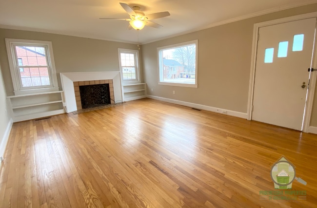 Photo - 10 Auburn St