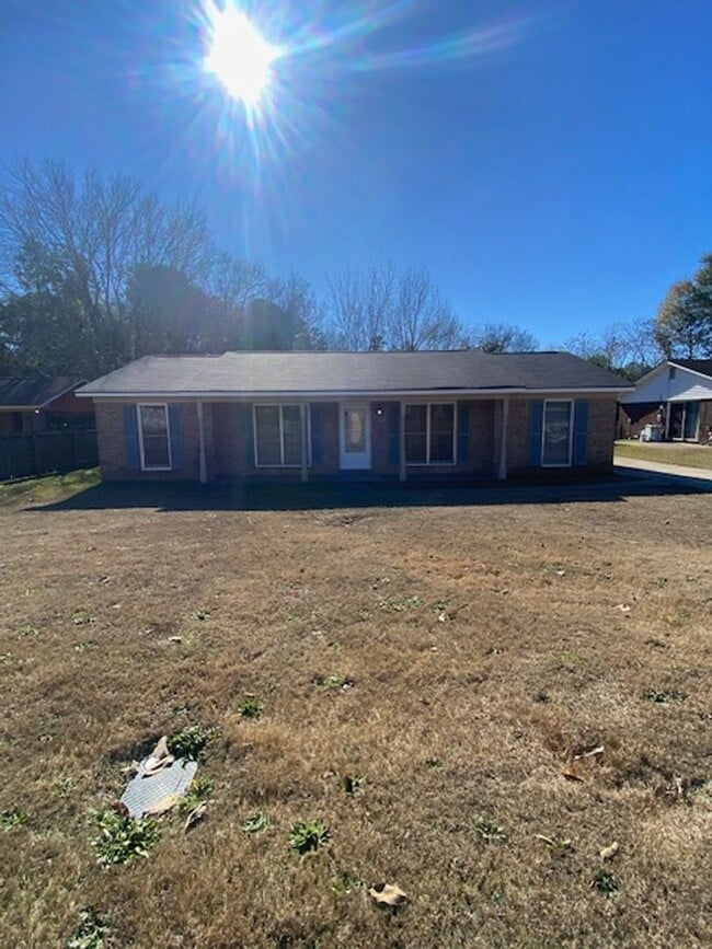 Photo - A Quiet Location, $200 Move-N-Special