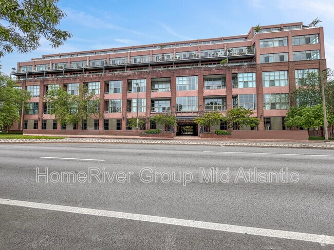 Building Photo - 2901 Boston St Rental