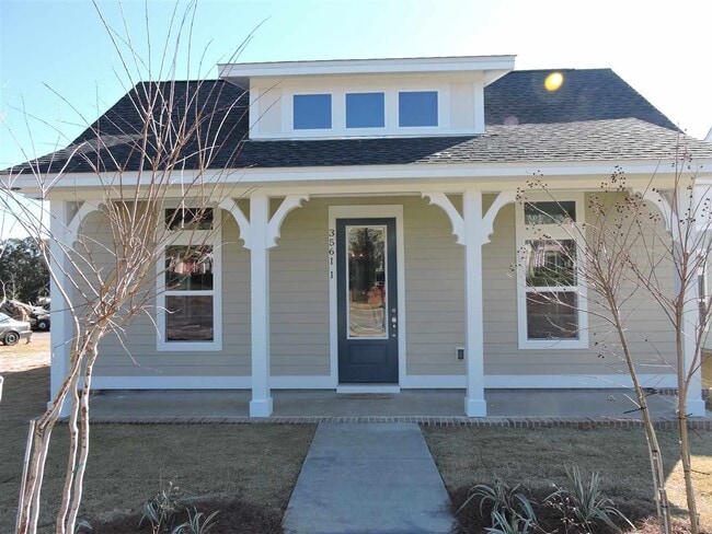 Building Photo - 3561 Esplanade Way