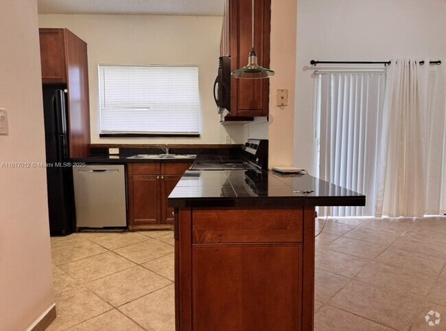 Building Photo - 891 Cypress Park Way Unit P6 Rental