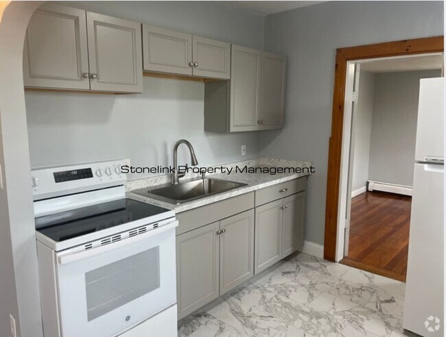 Building Photo - *68 Second Avenue Unit 1R Rental