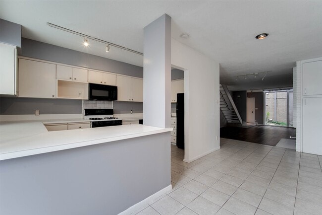 Building Photo - 6311 Riverview Way Rental