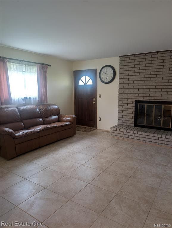 Photo - 43076 Ryegate St