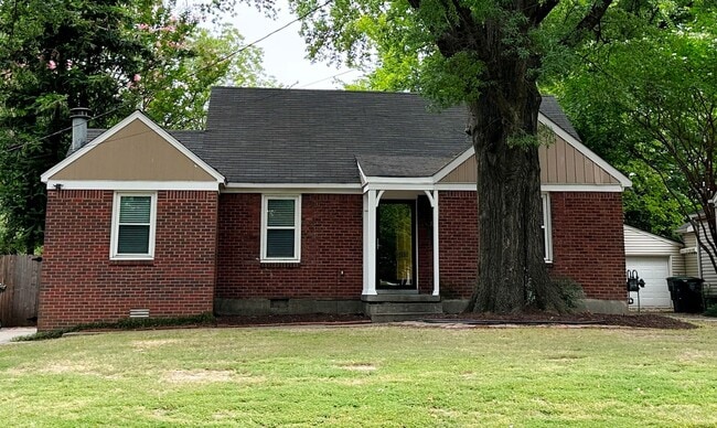 Photo - 2888 Midland Ave