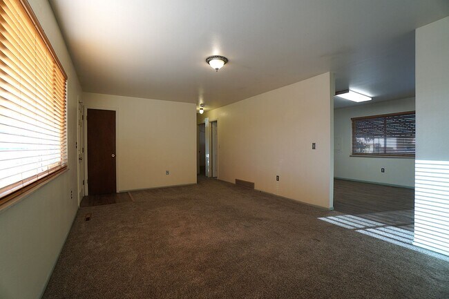 Photo - 4750 S Splendid Cir