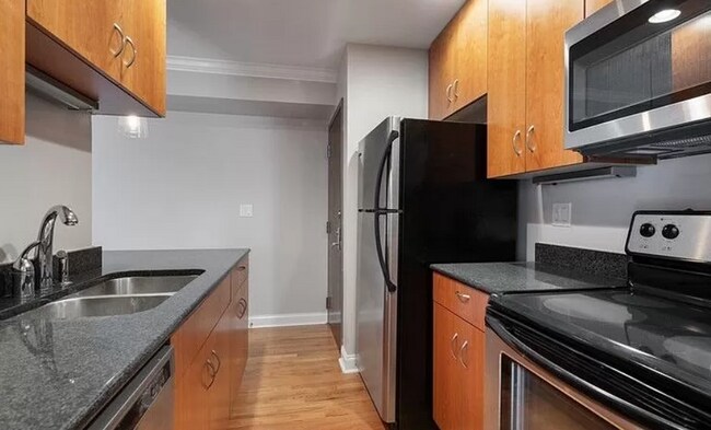 Photo - 94 Christopher St