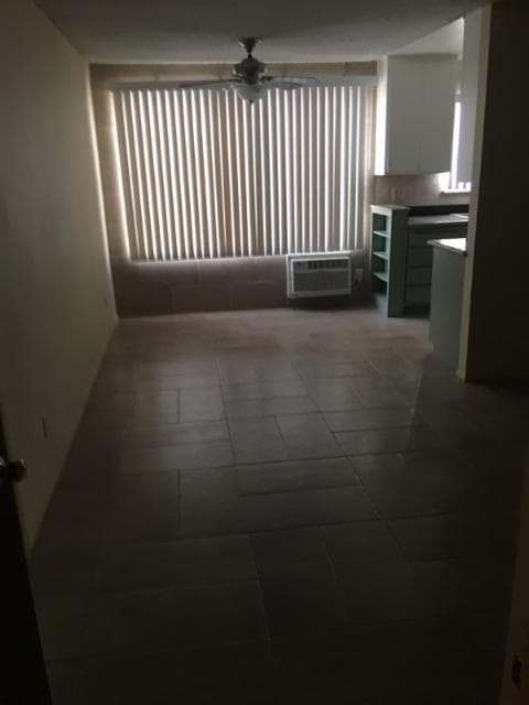 Building Photo - 811 Crenshaw Blvd