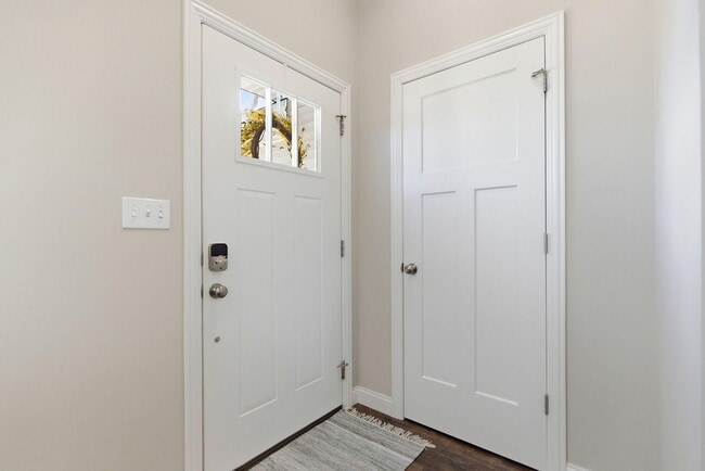 Photo - 3805 Flatwater Dr