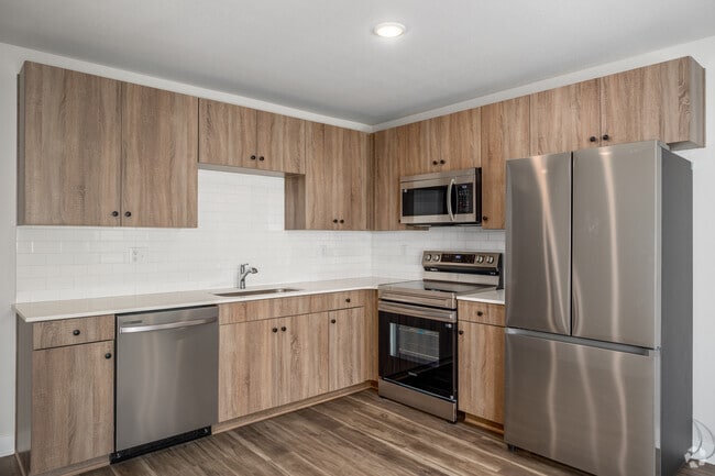 2BR, 2.5BA - Havenwood - Kitchen - Rustic Heights