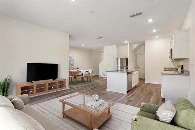 Photo - 2571 Grey Hawk Dr