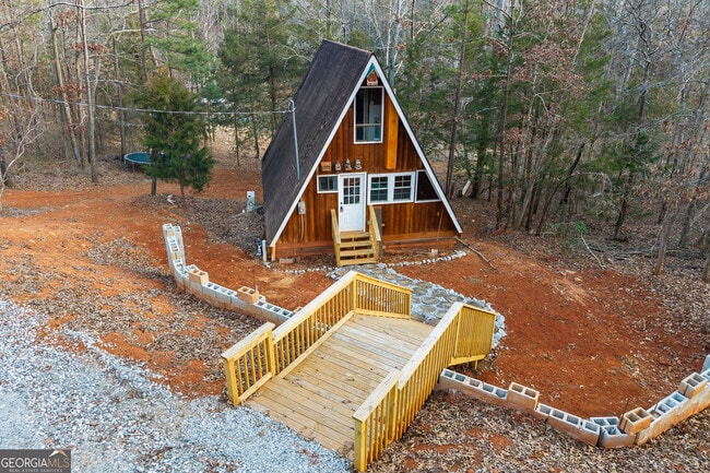 Photo - 290 Beaver Lodge Rd