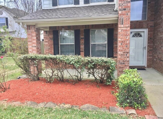 Building Photo - 2529 Artesia Dr Rental