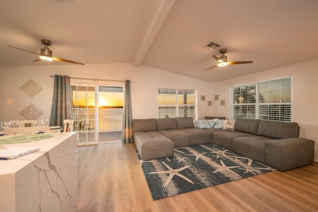 Photo - 24 Beach Dr