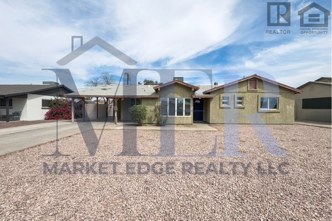 Building Photo - 4Bed/2Bath House at Alma School Rd/Ray Rd! Ready for Immediate Move-In! -- FENCED-IN YARD! NO HOA!