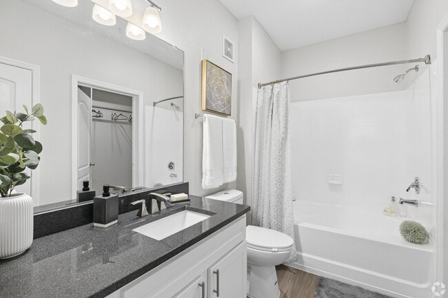 Luxe at 1820