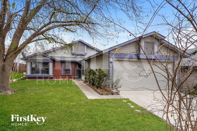 Photo - 7915 Millers Trail